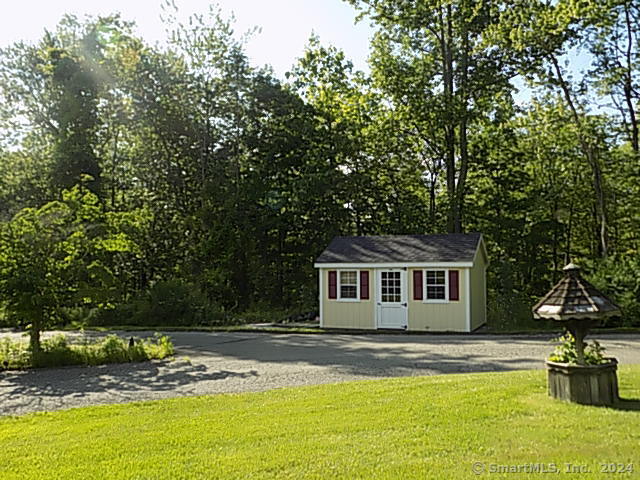 16 Saddle Ridge, New Milford, Connecticut 06776