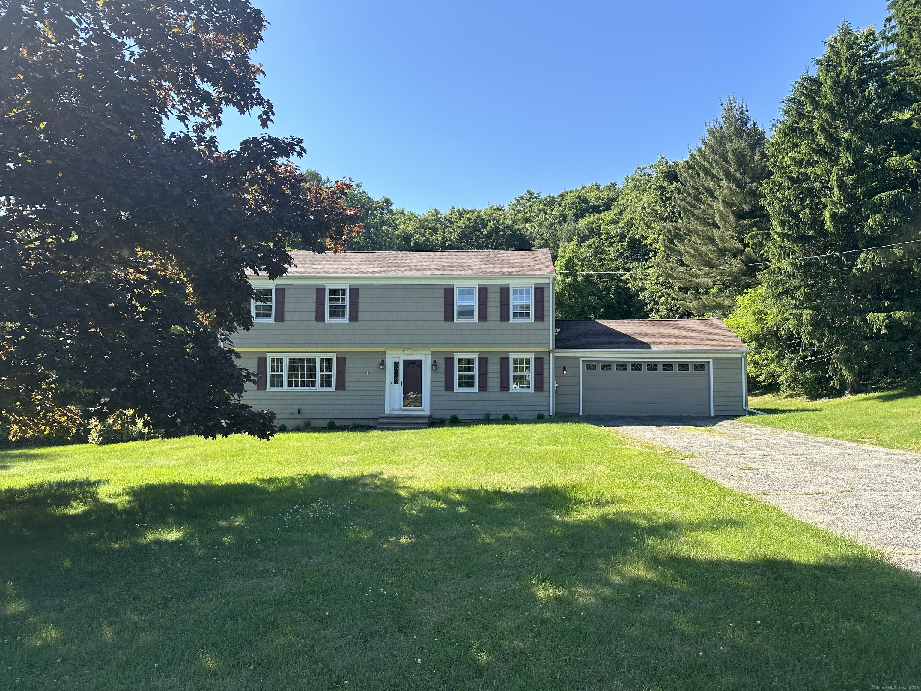 5 Misty Vale, Newtown, Connecticut 06482