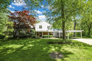 29 Stonehenge Road