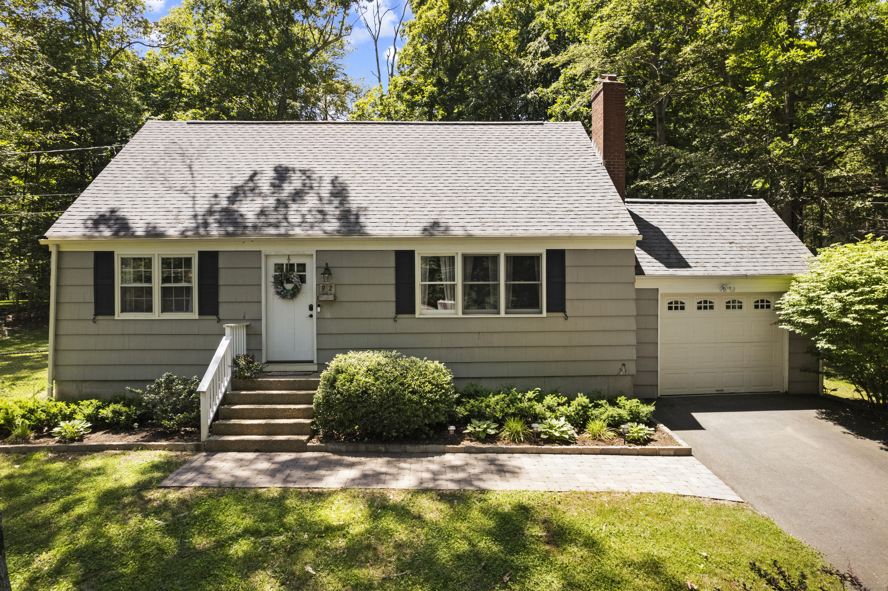 92 Alden Drive Guilford CT