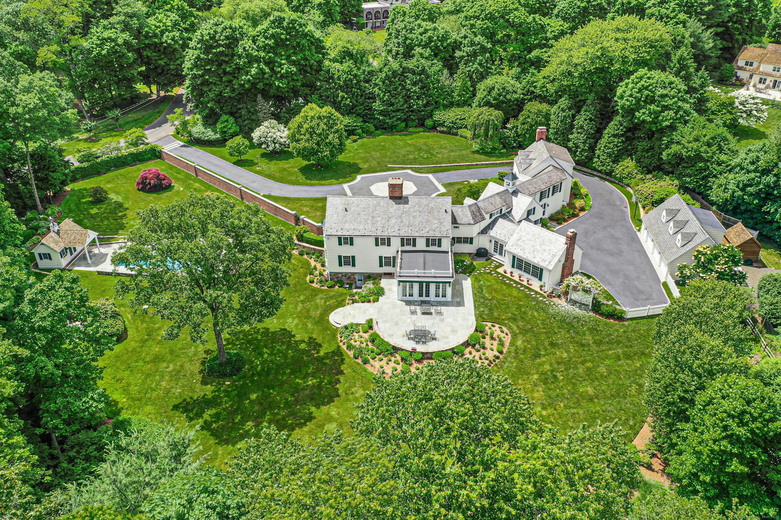 153 Sunset Hill, New Canaan, Connecticut 06840