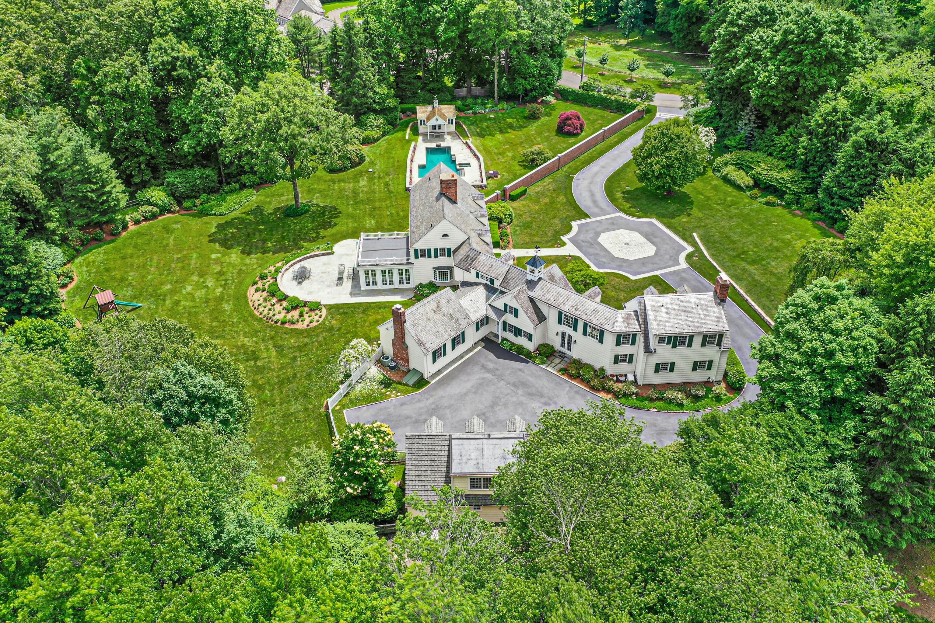 153 Sunset Hill, New Canaan, Connecticut 06840