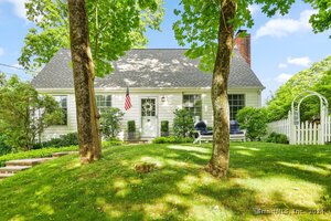 1714 Post Road