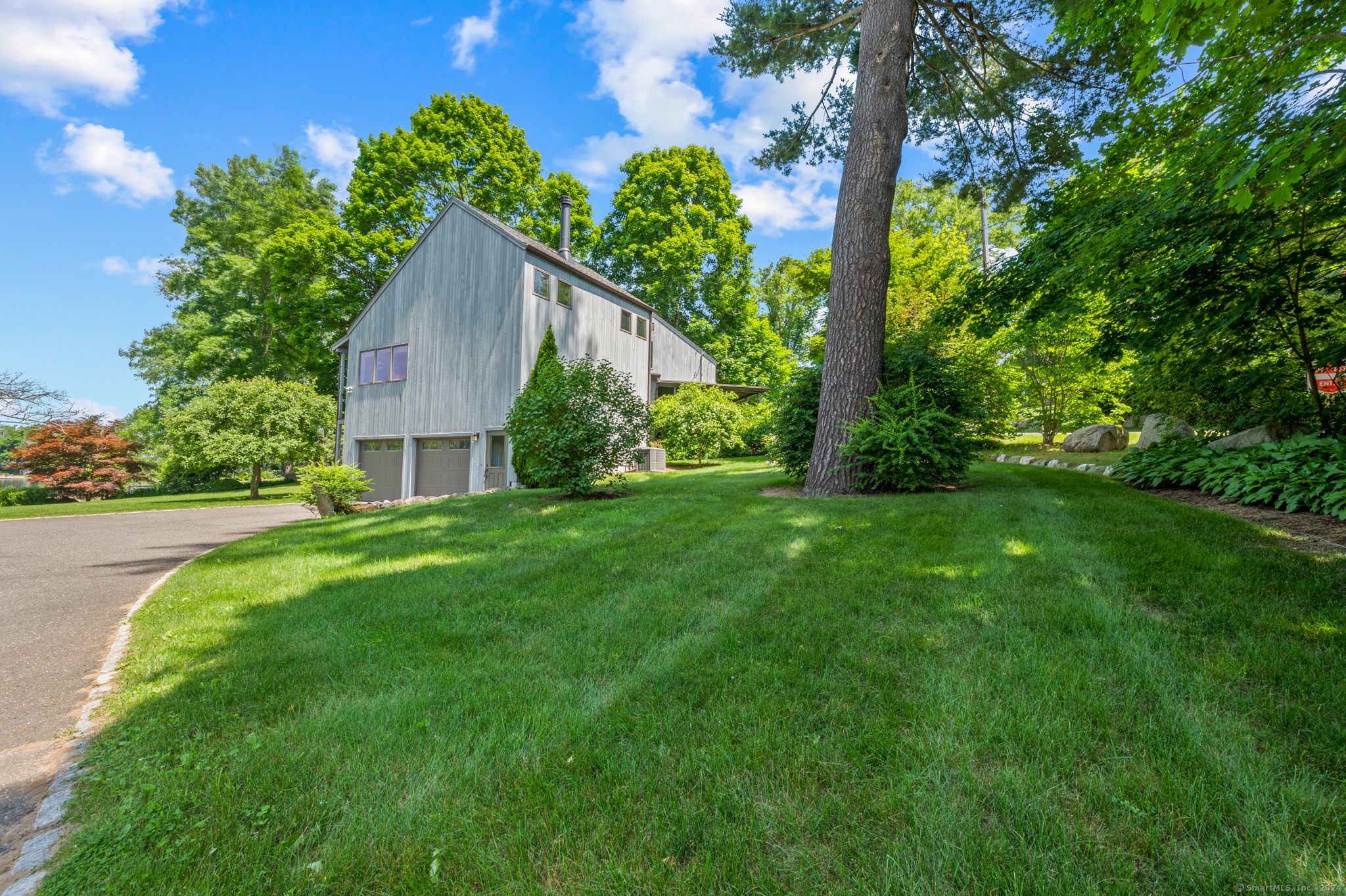 Deer Island, Bantam Lake, 248 Island Morris, Connecticut lake homes, Brokerage of New England, Bantam Lake properties, Bantam Lake homes, Bantam Lake real estate, Bantam Lake realtor, million dollar listing, luxury bantam properties, luxury lake homes