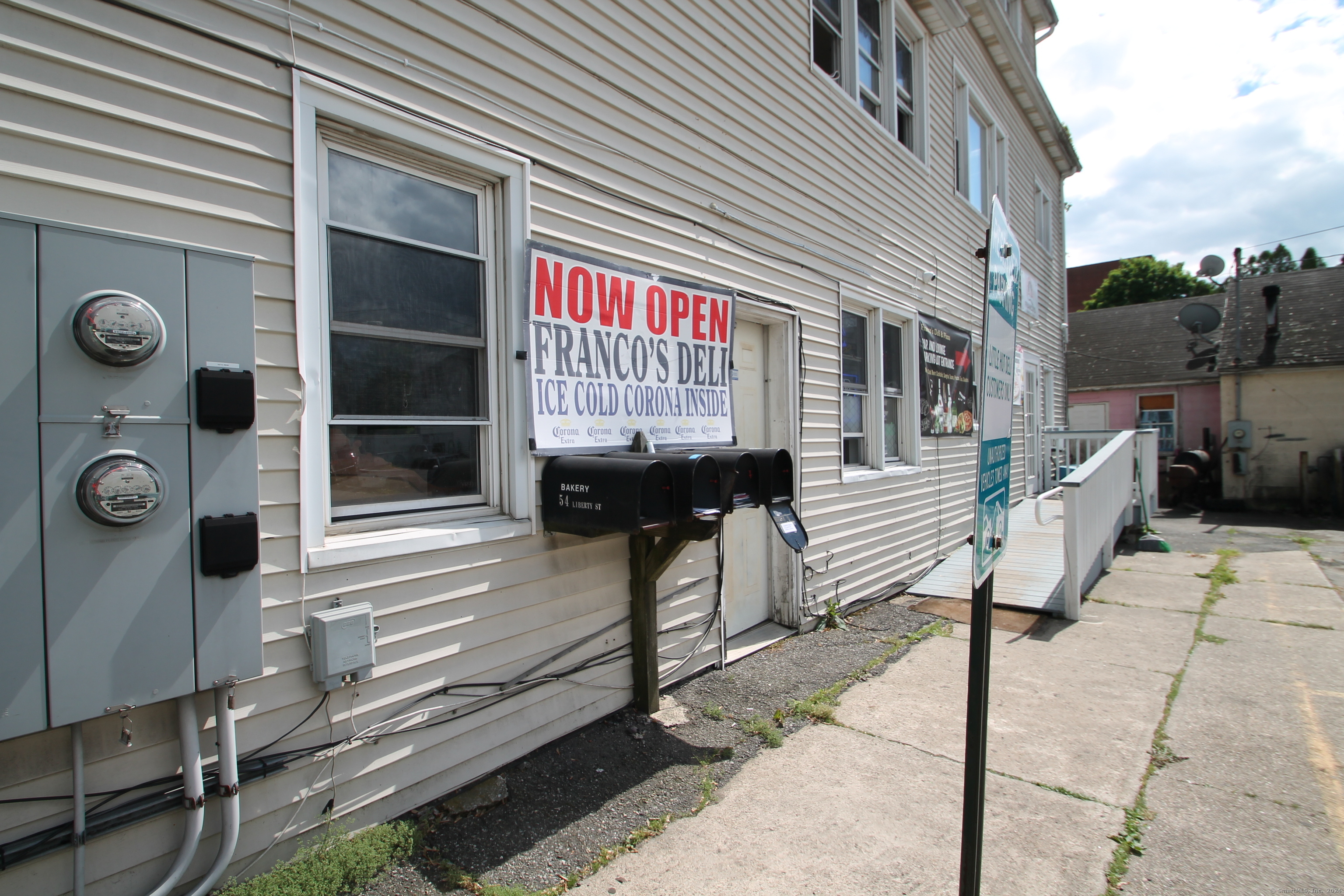 56 Liberty St Danbury, Connecticut multi family, homes for sale danbury, investment danbury, investor danbury, 4 family, 3 family, 2 family, brokerage of new england, investment portfolio 