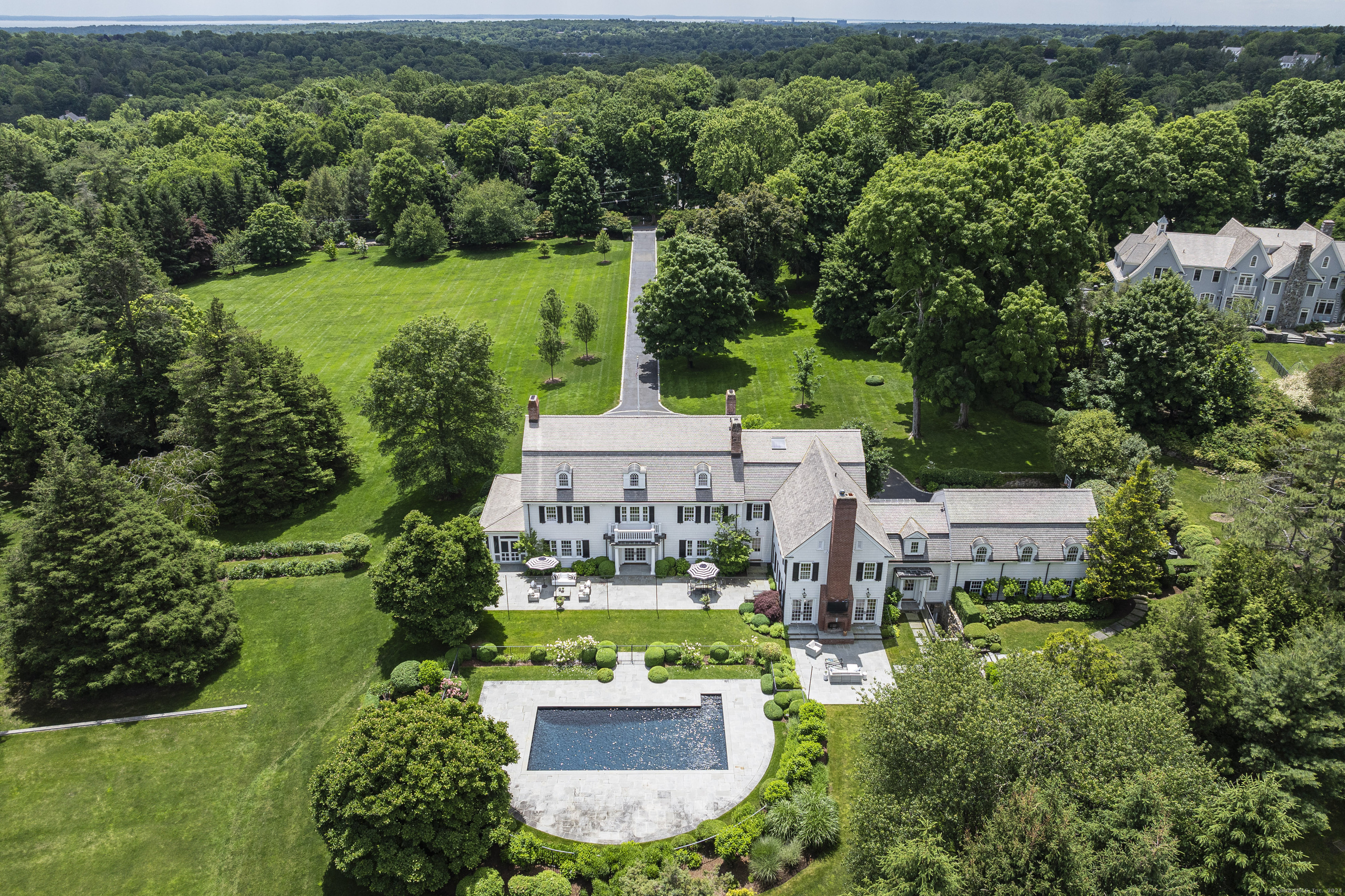 81 Canoe Hill New Canaan, Connecticut luxury estates, luxury relocation specialist, homes with pools, homes with acreage, luxury living new canaan, luxury real estate