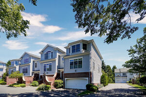 74 Southport Place, Unit 74