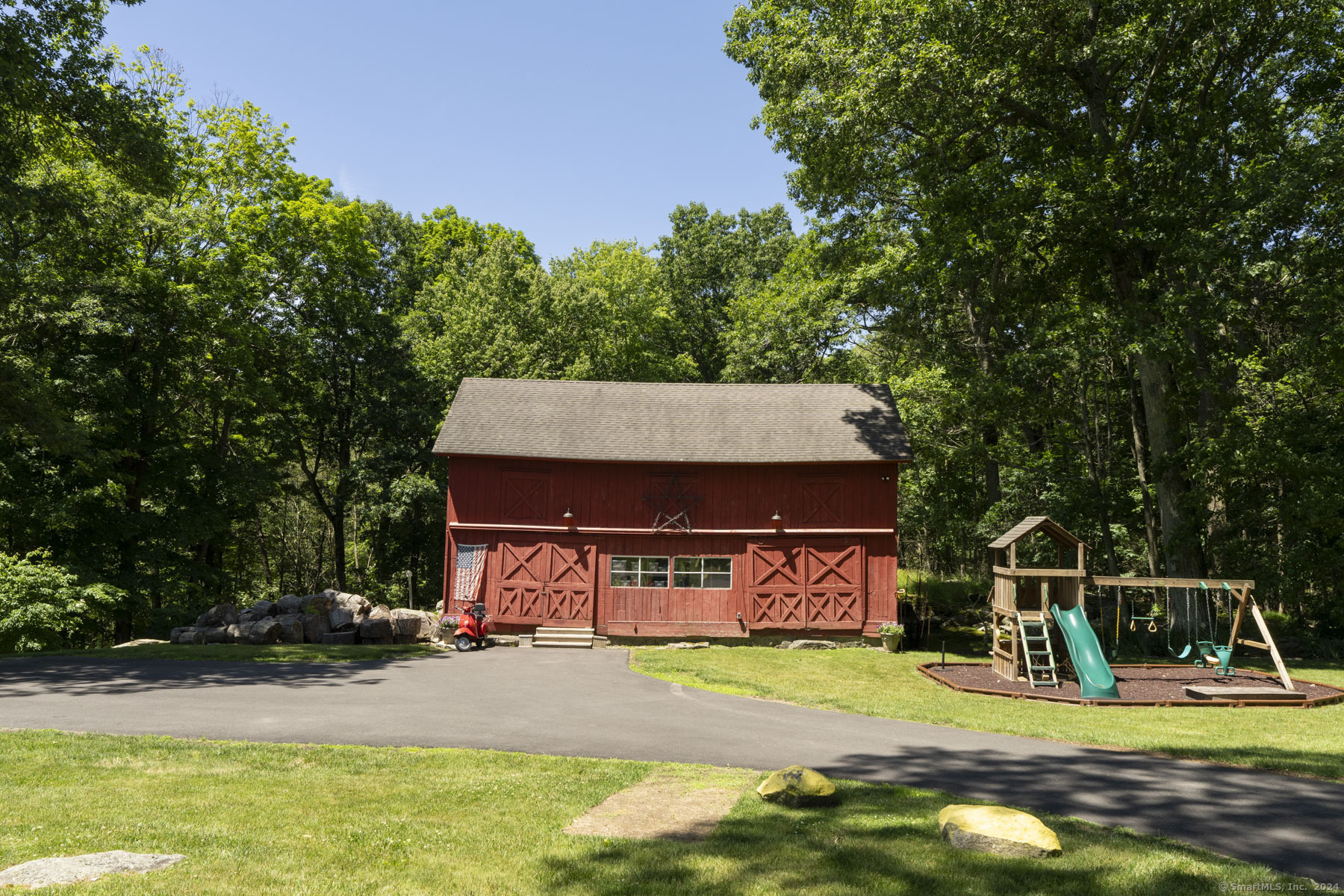 485 Laurel, New Canaan, Connecticut 06840