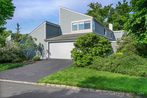 106 Harvest Commons, Unit 106