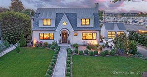 18 Shorefront Park
