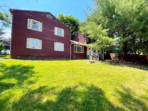 8 Hillside Avenue