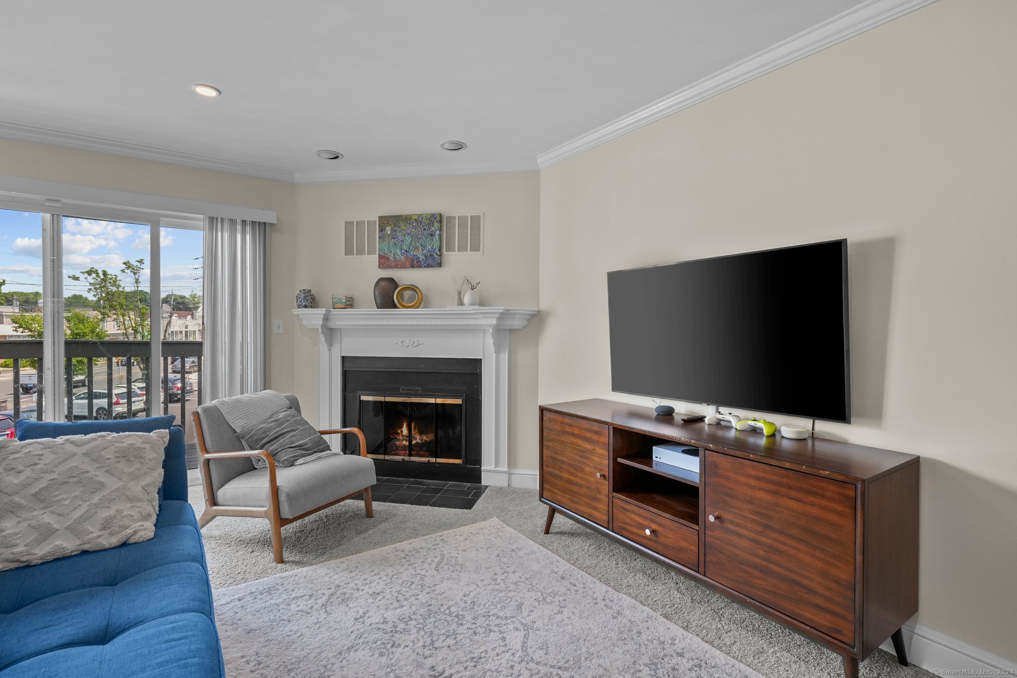 291 Hope Street, Stamford, Connecticut photo 1