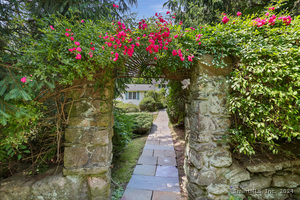 592 Hunting Ridge Road