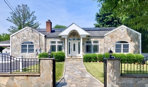 90 Courtland Avenue
