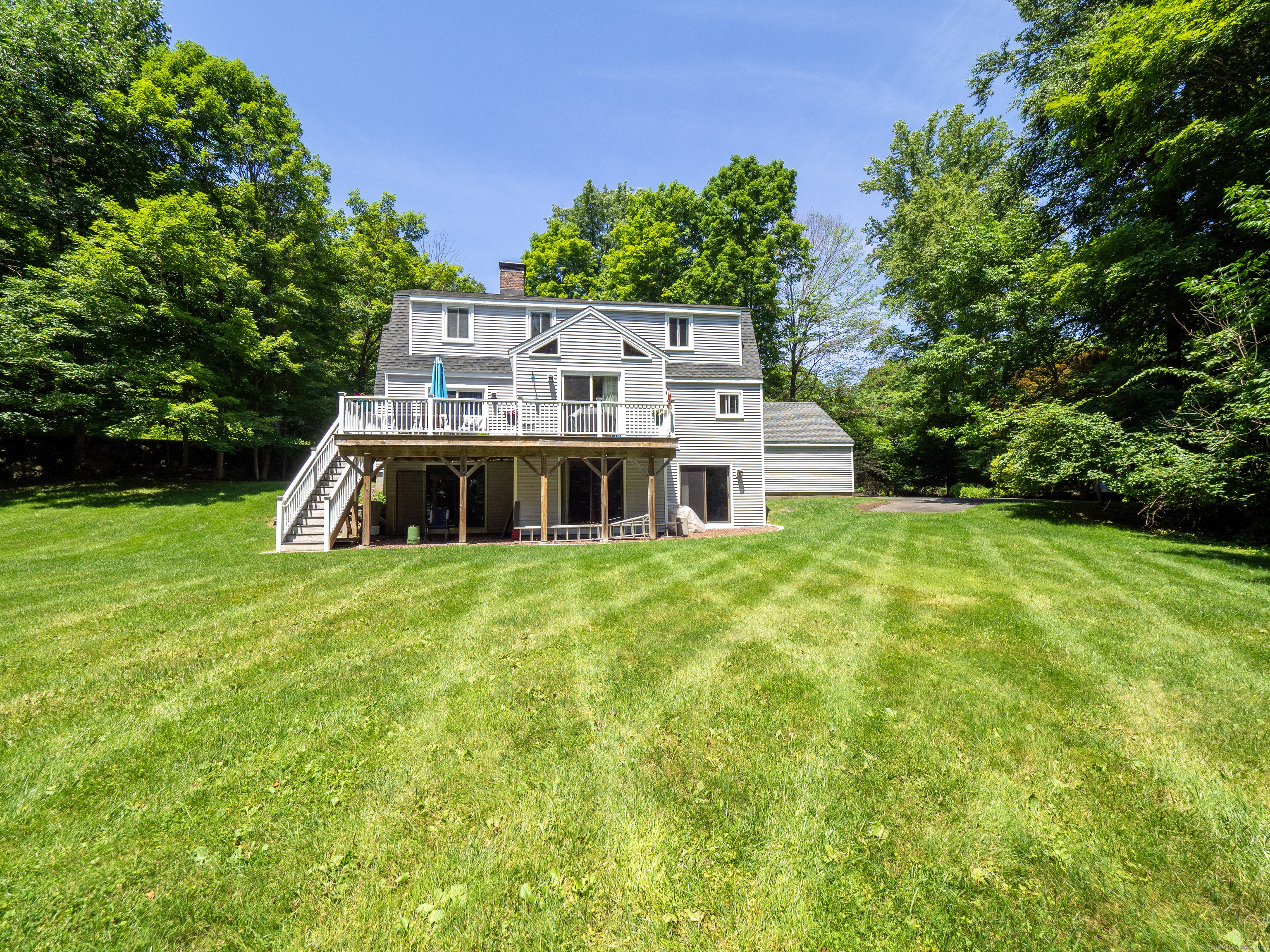 125 Mountain, Ridgefield, Connecticut 06877