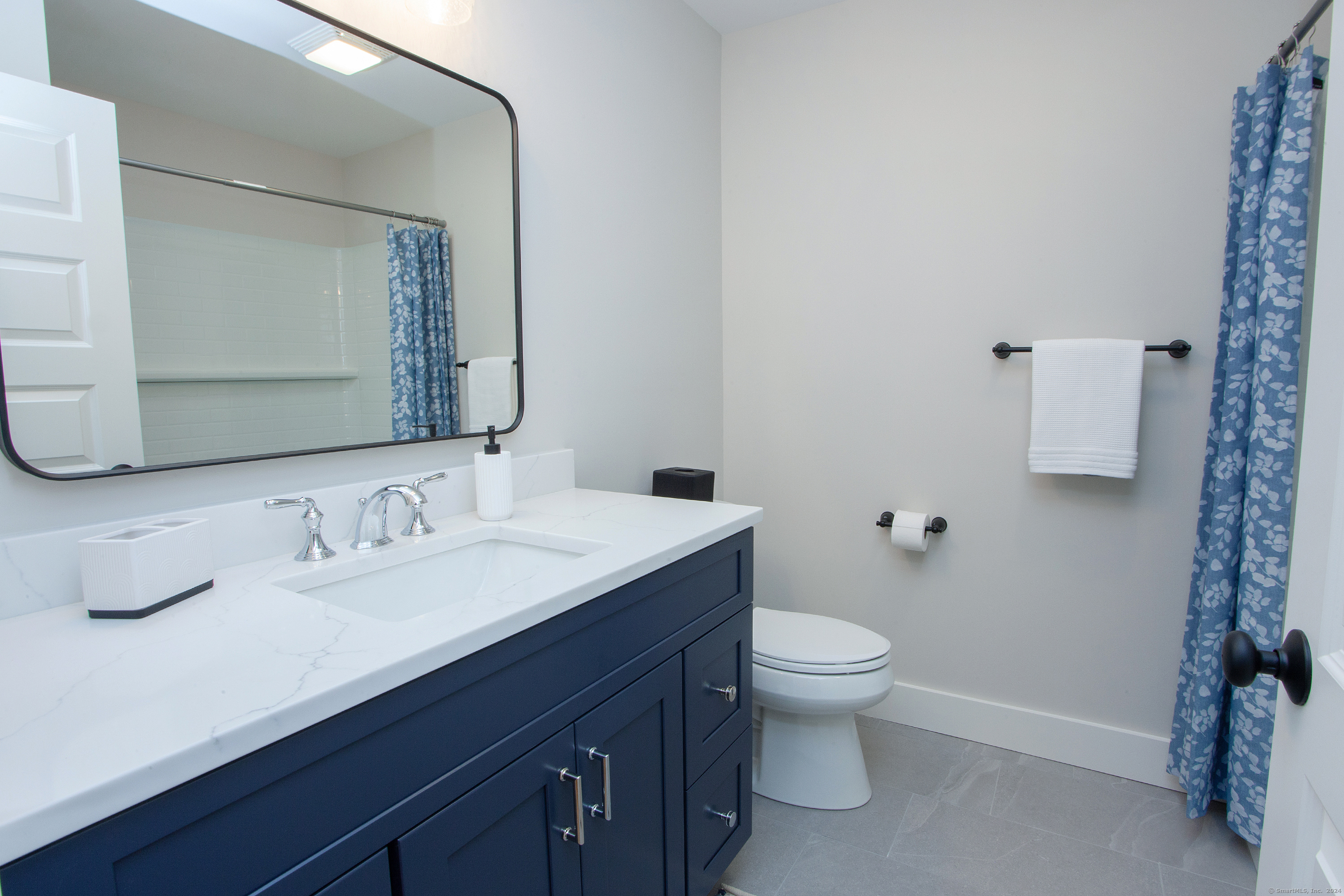 Photo 23 of 2 Applegate Lane, Canton, CT