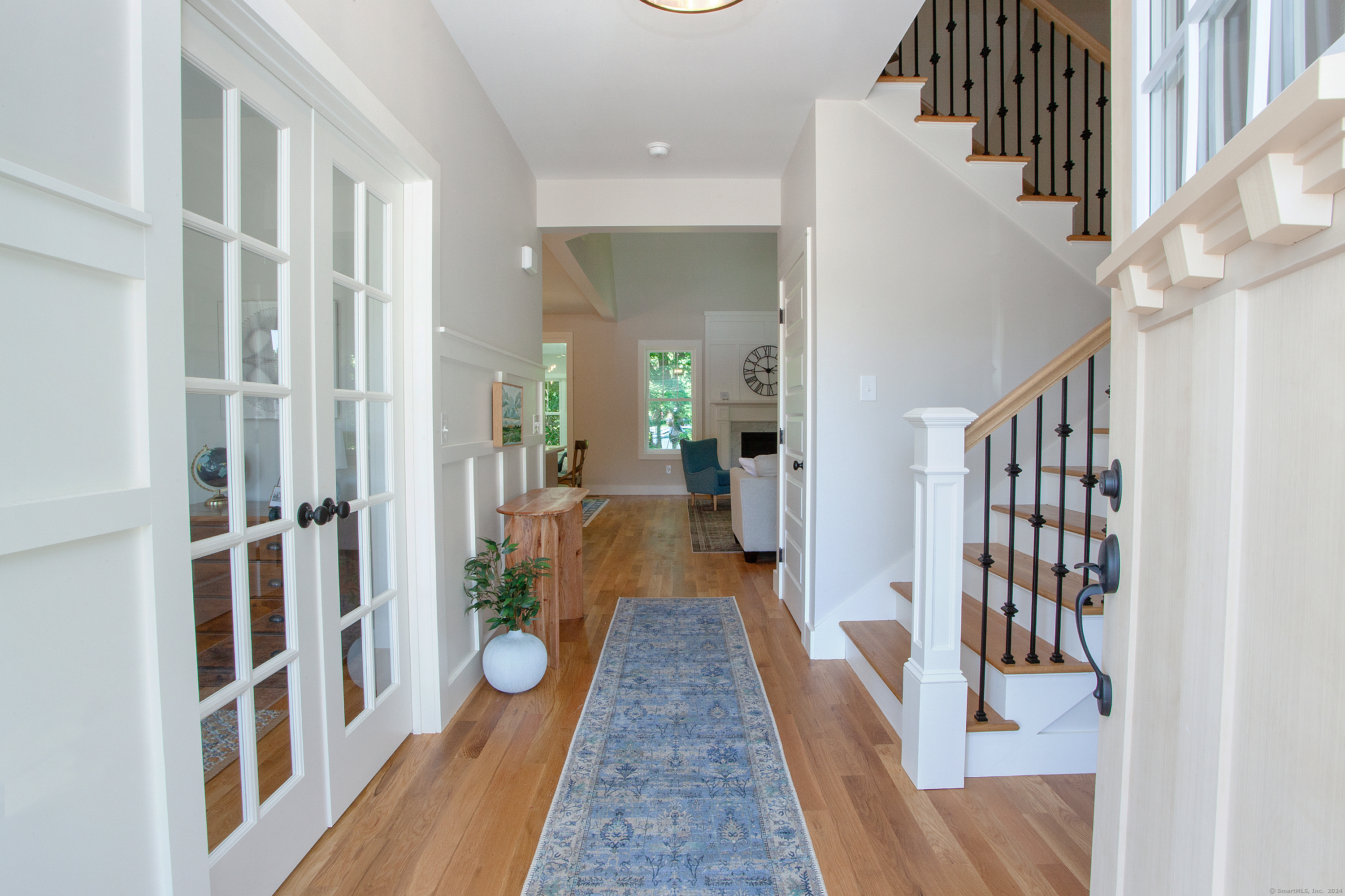 Photo 4 of 2 Applegate Lane, Canton, CT