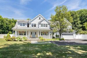 2611 Post Road