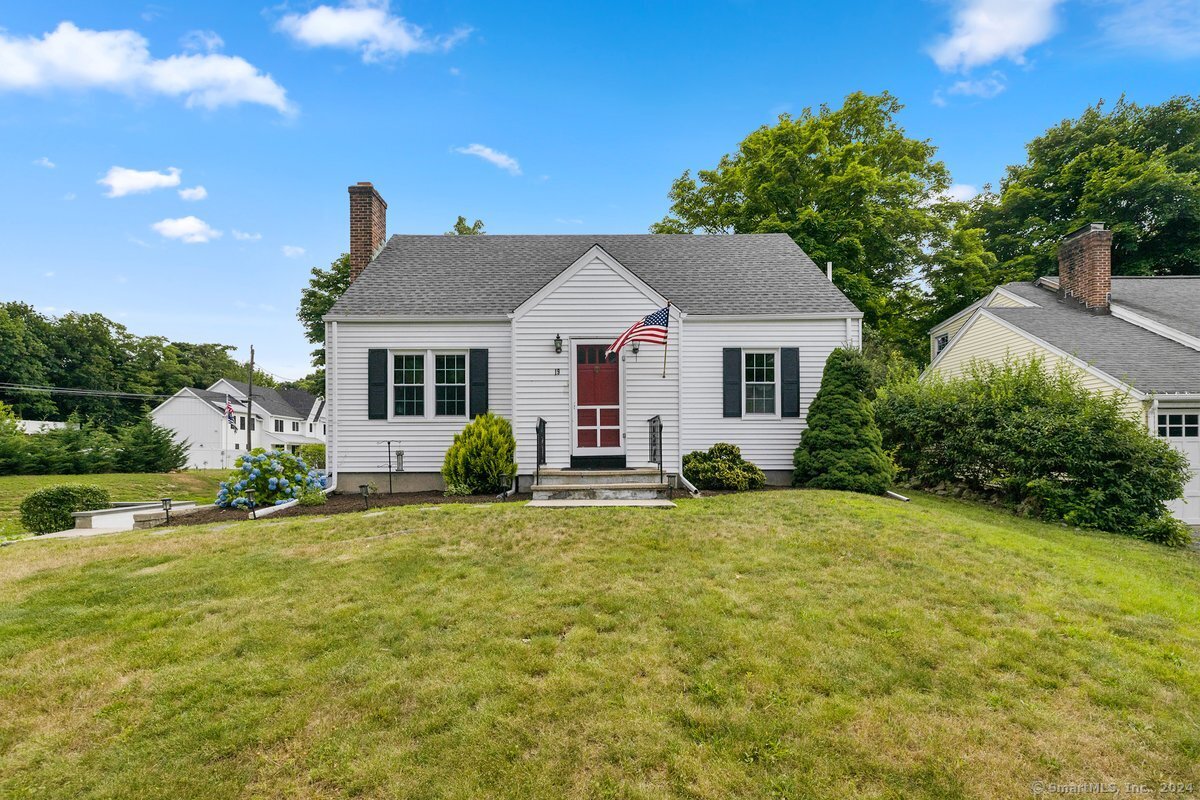 19 Brookside Drive, Darien, Connecticut photo 1