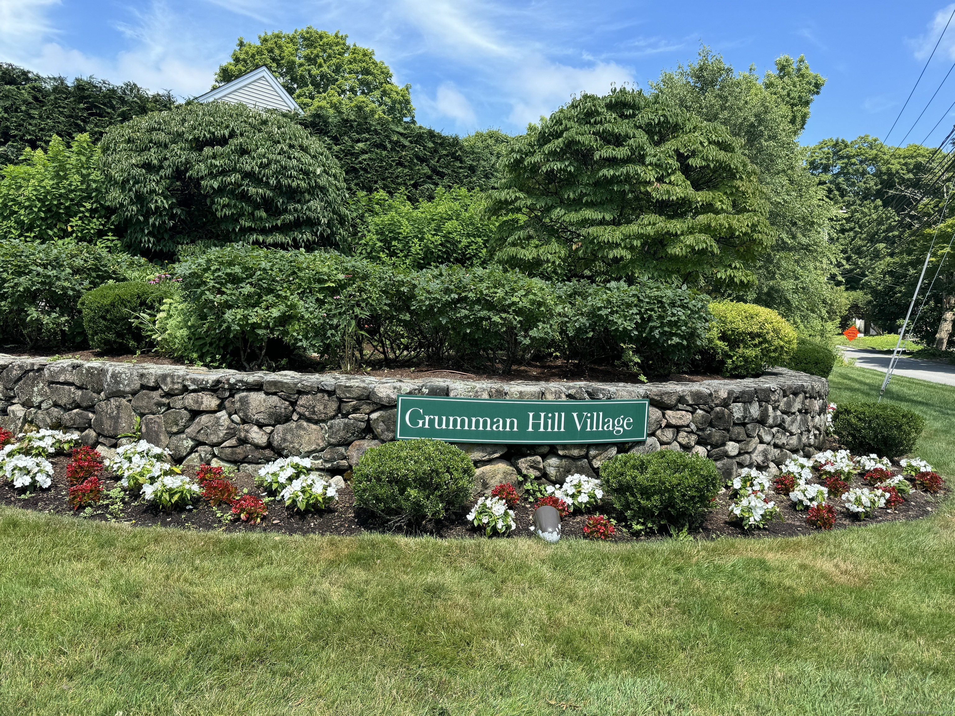 78 Village Court, Wilton, Connecticut photo 1