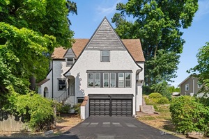 41 Revonah Avenue