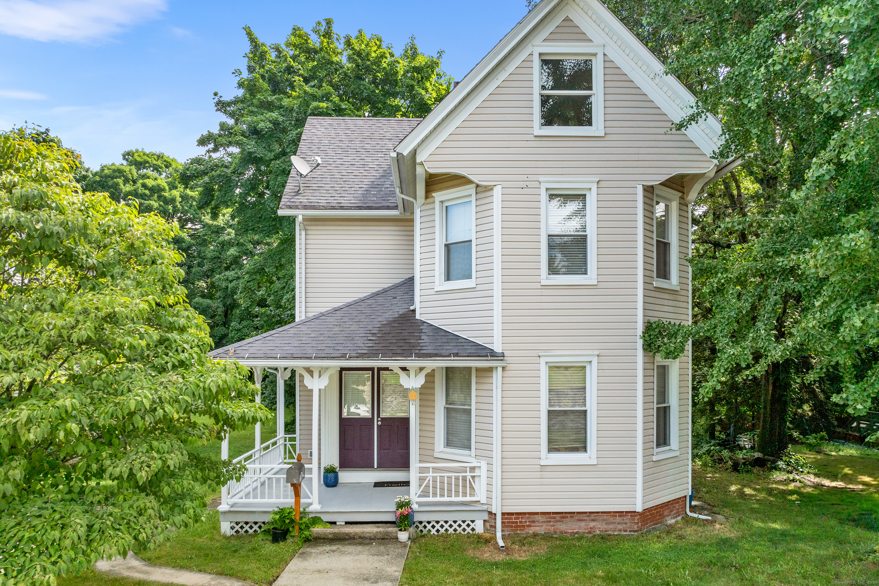 165 Crystal Avenue New London CT