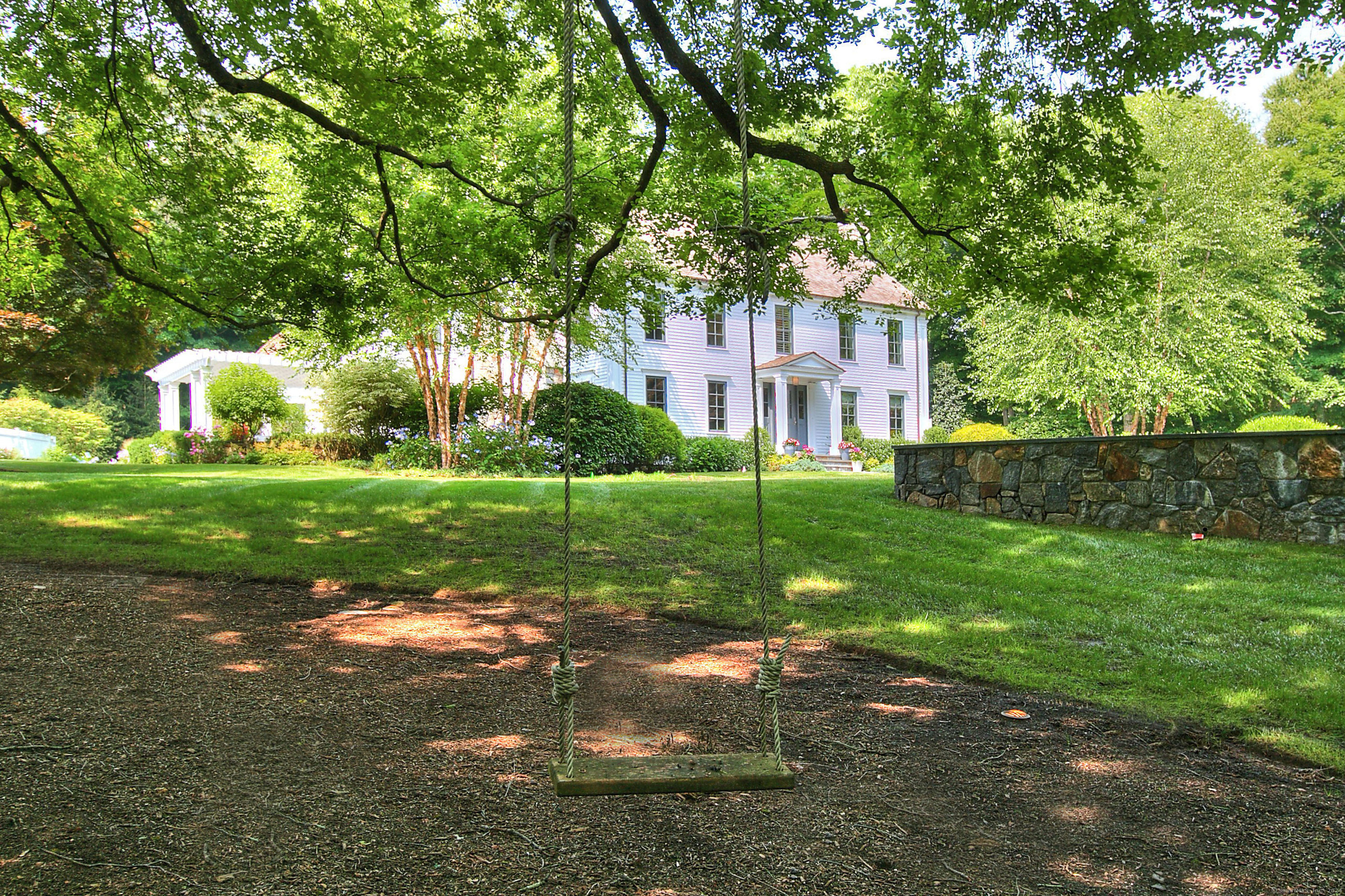 583 Silvermine, New Canaan, Connecticut 06840