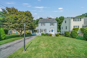 79 Courtland Hill Street