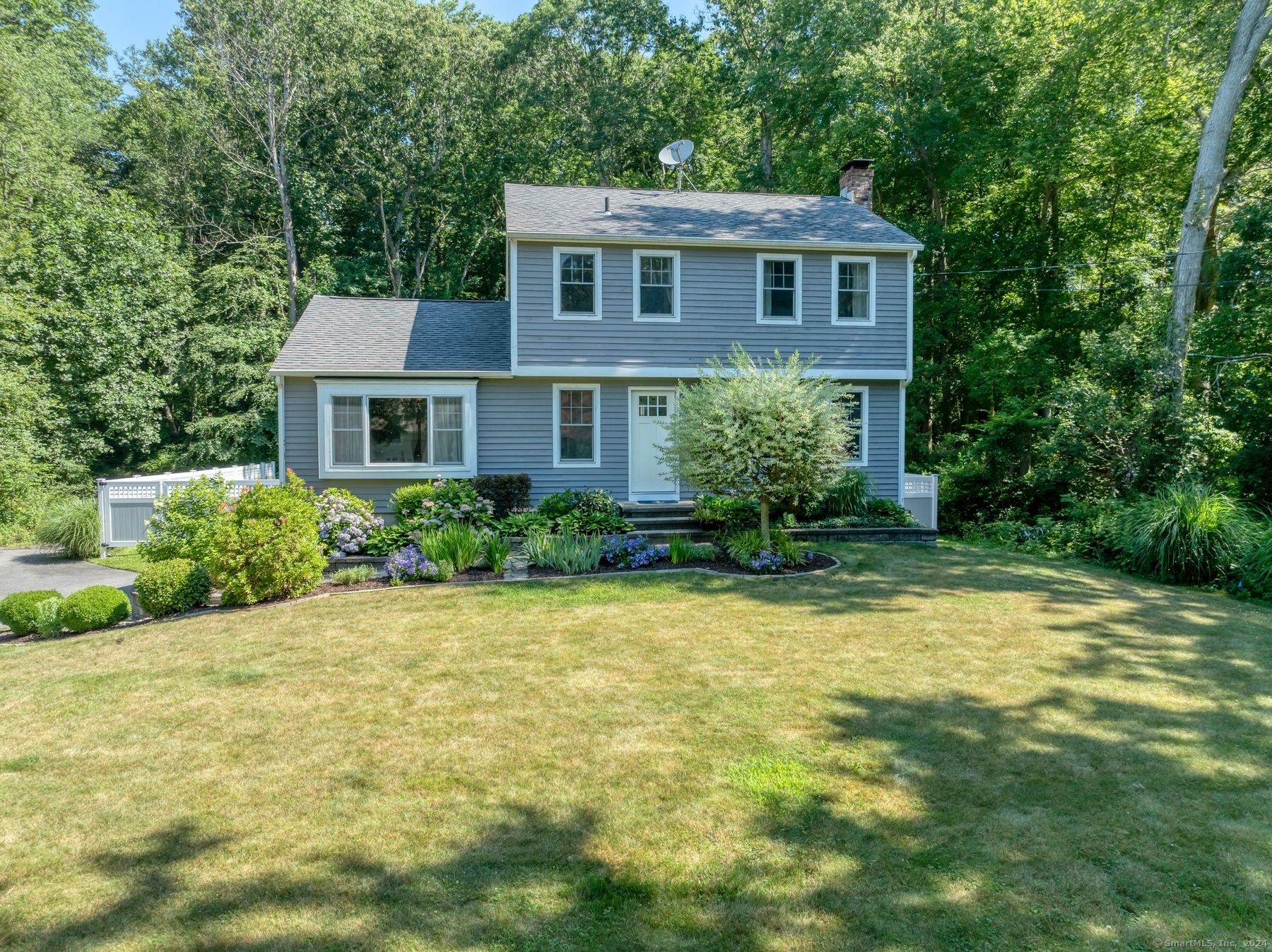 24 Champlain Drive Old Lyme CT