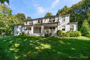 2 Hollow Tree Ridge Road
