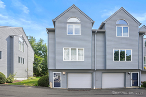 81 Wolfpit Avenue, Unit APT E1