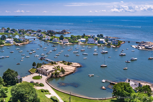 Homes for sale in Guilford, CT | 215 Uncas Point Rd, Guilford, CT 06437 | MLS# 24034137