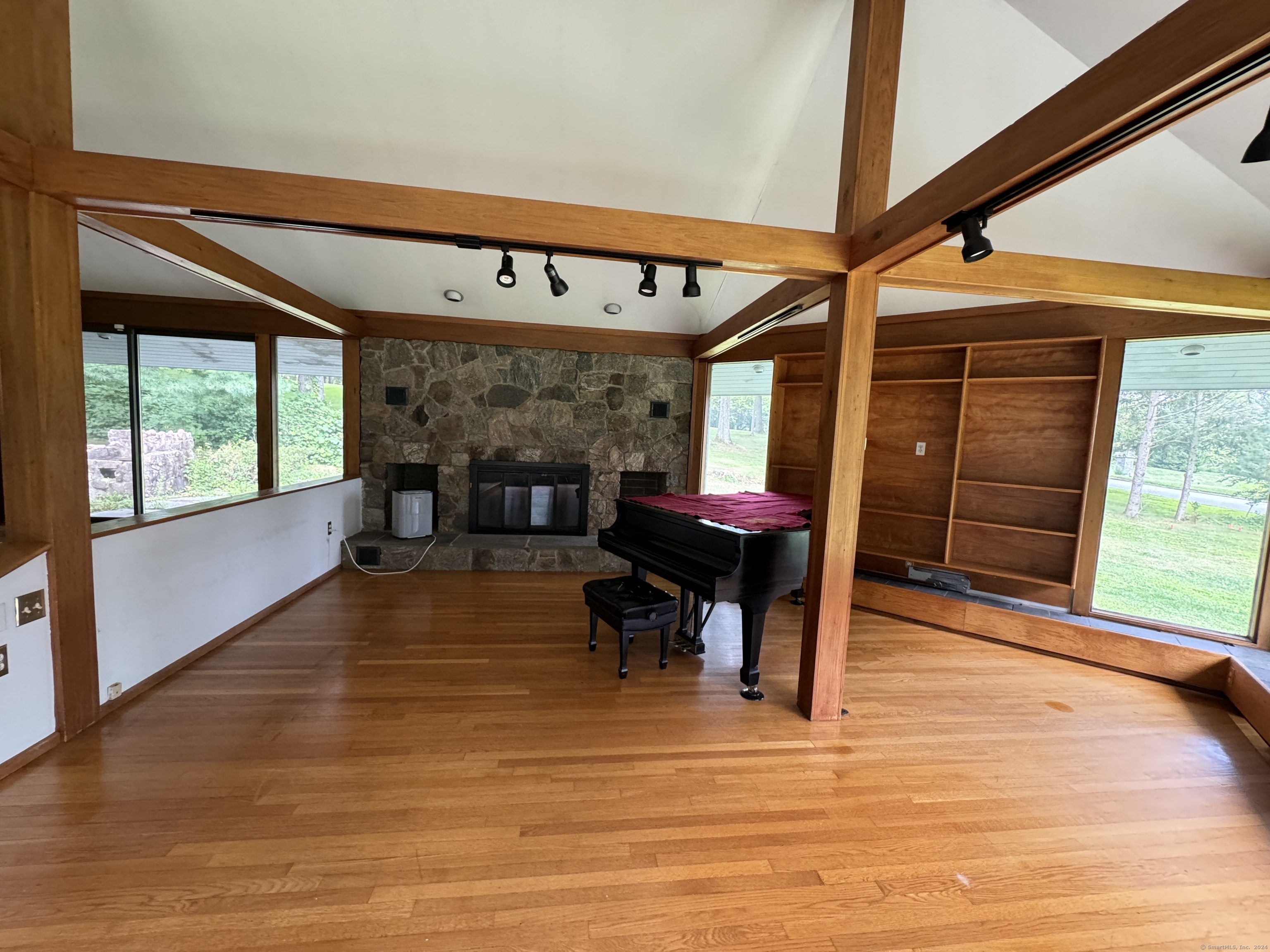 38 Bhasking Ridge, Wilton, Connecticut 06897