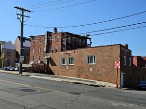 Homes for sale in Waterbury, CT | 18 Brown St, Waterbury, CT 06702 | MLS# 24035129