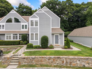 39 Hale Lane, Unit 39