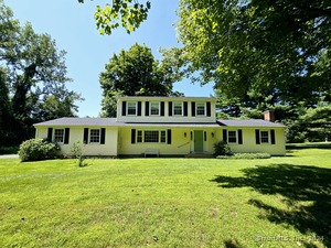 6 Phyllis Lane