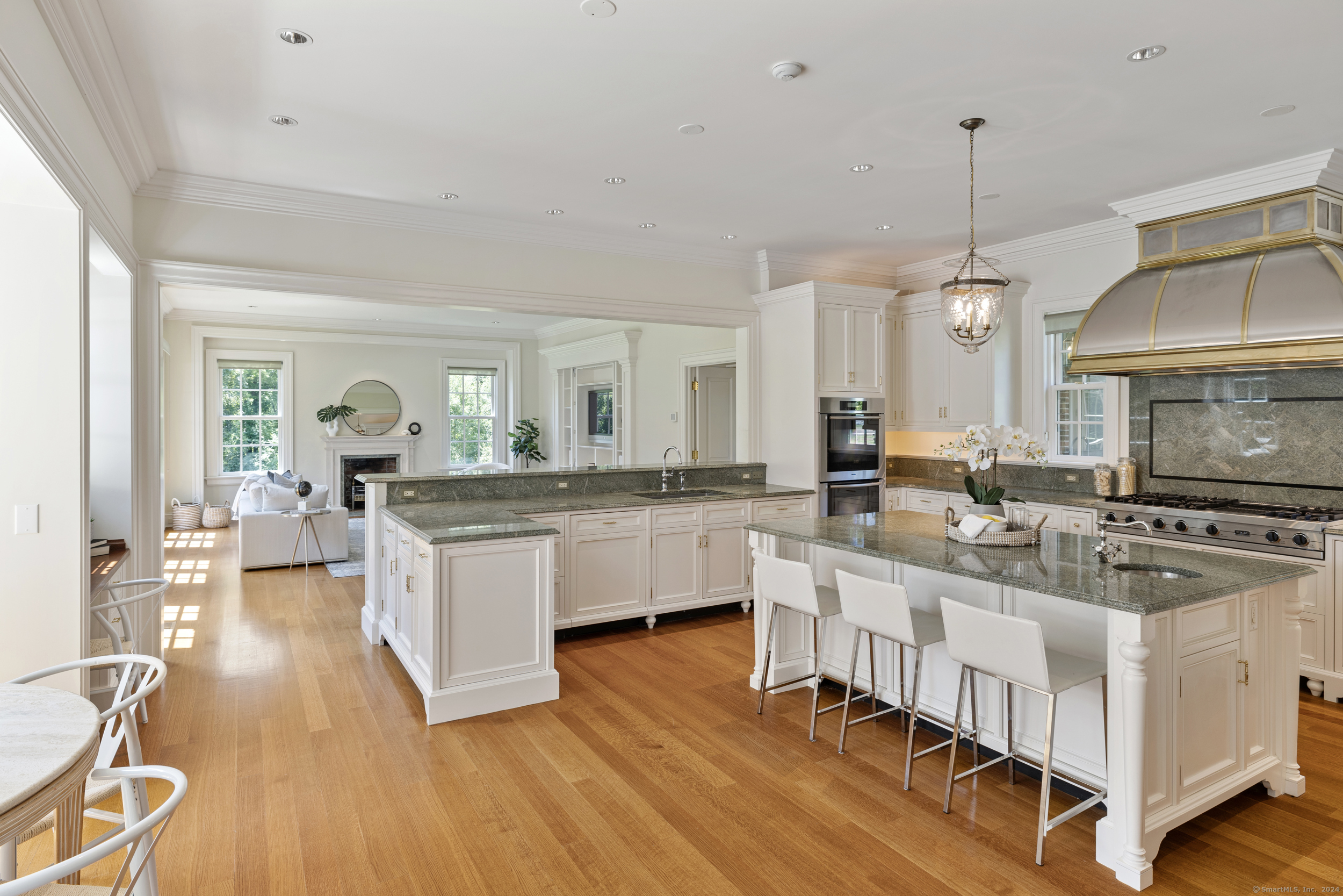 794 Oenoke, New Canaan, Connecticut 06840