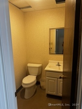 Homes for sale in Woodbridge, CT | 270 Amity Rd, Woodbridge, CT 06525 | MLS# 24036237