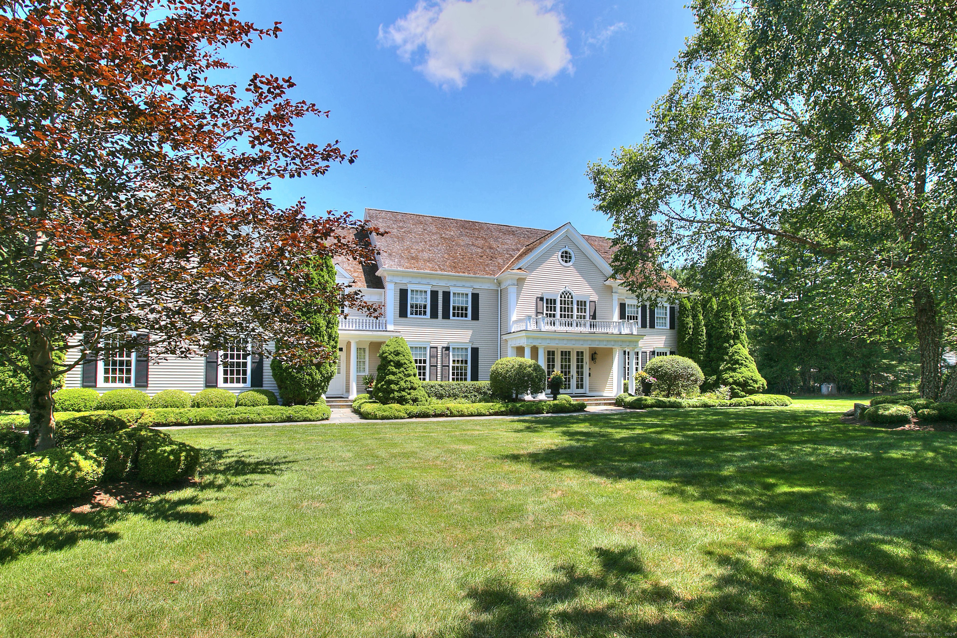 342 Midlock, Fairfield, Connecticut 06824