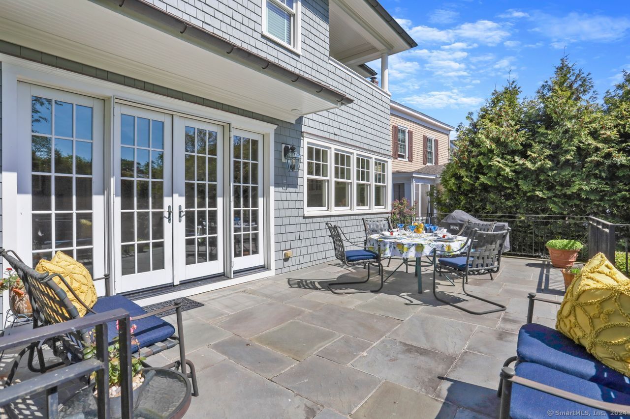 29 Highview, Greenwich, Connecticut 06870