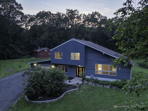 8 Saddle Ridge Road