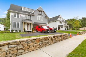 2300 Mill Plain Road, Unit lot 9