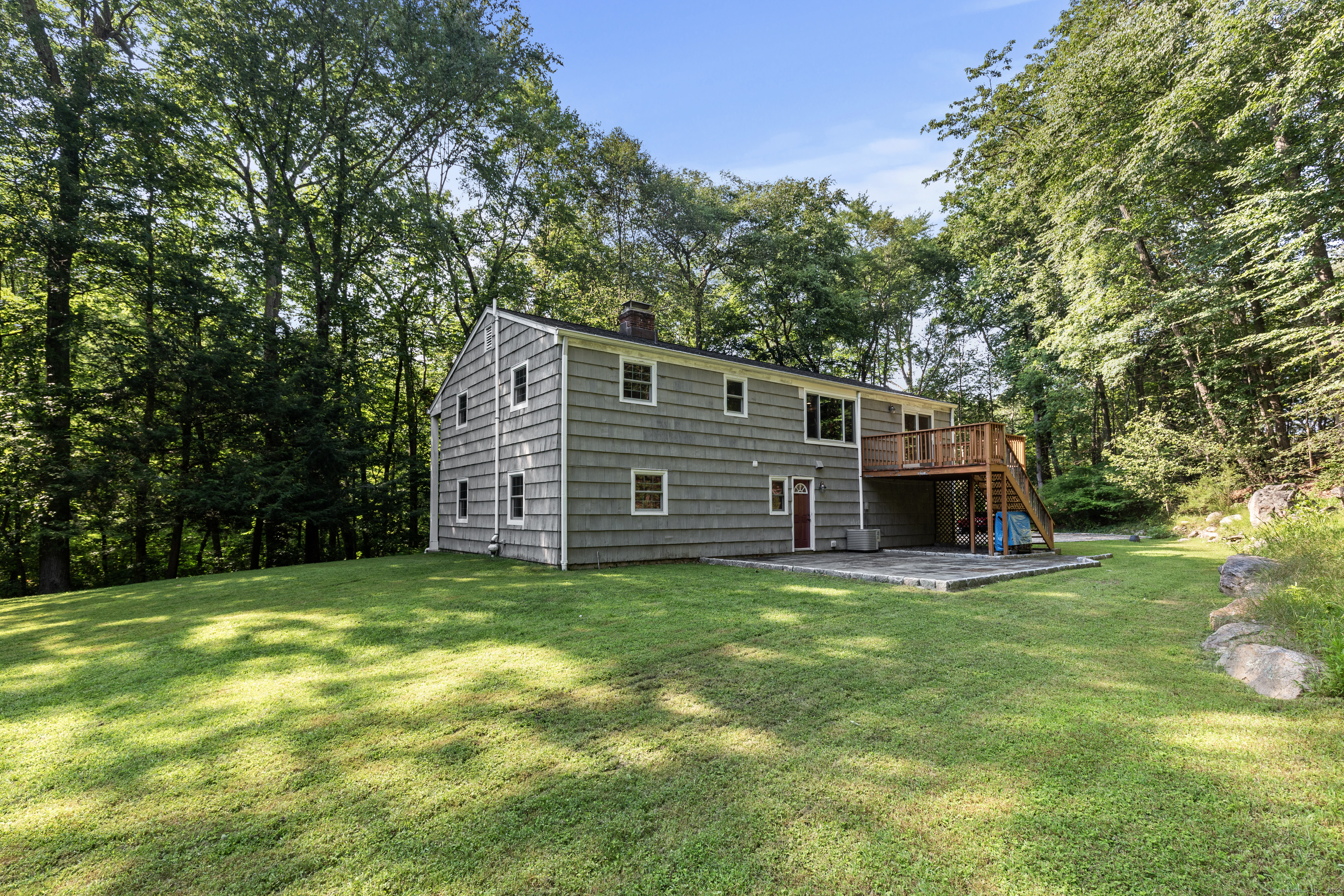 276 Rivergate, Wilton, Connecticut 06897