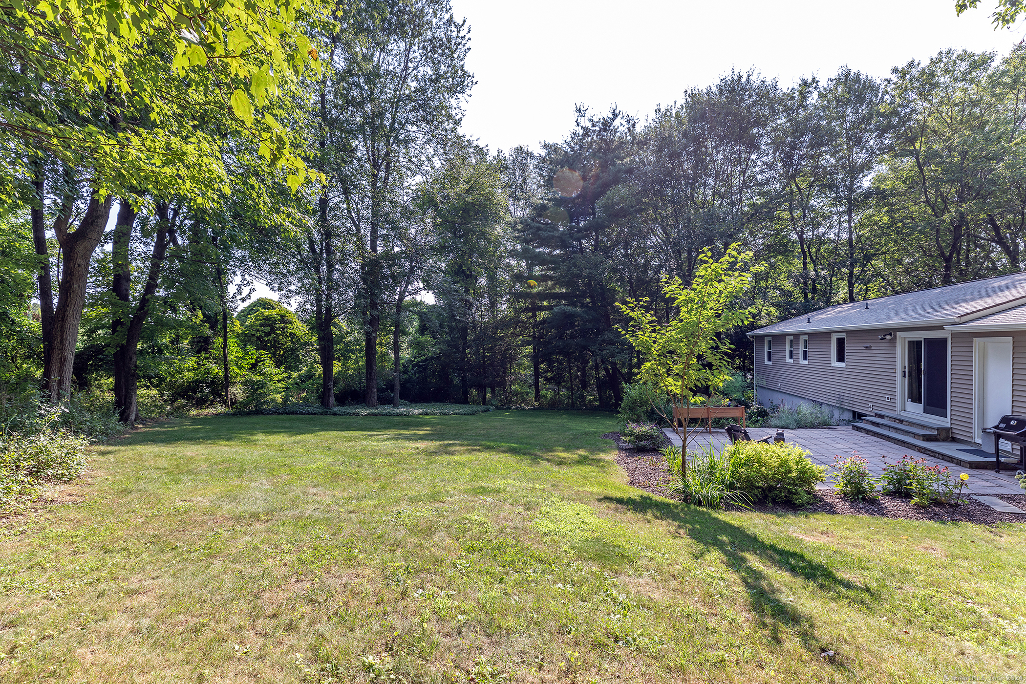 20 Buckskin Heights, Danbury, Connecticut 06811