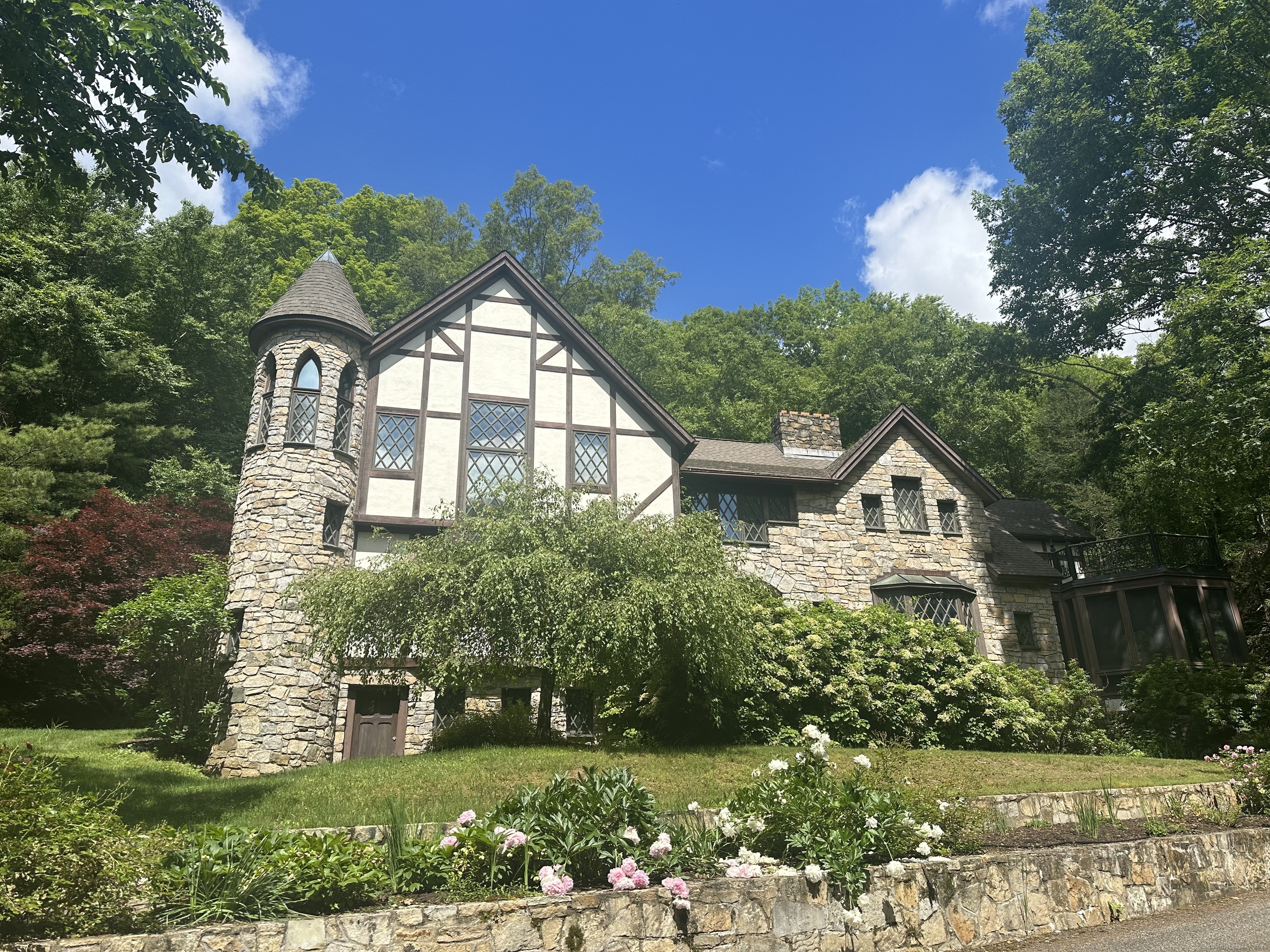 13 Cobble Heights, Kent, Connecticut 06757