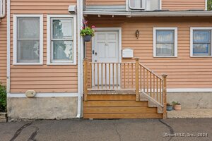 16 Hillside Place, Unit APT B1
