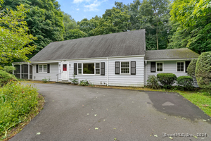1 Meadowbrook Lane