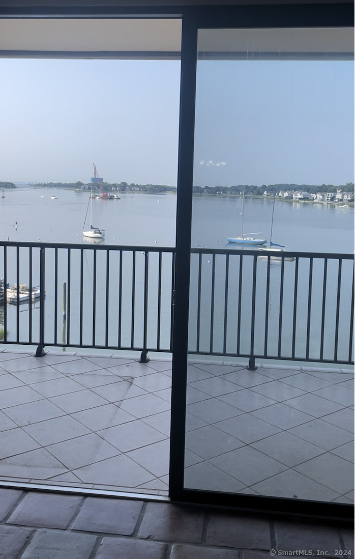 100 Seaview Avenue, Norwalk, Connecticut photo 1