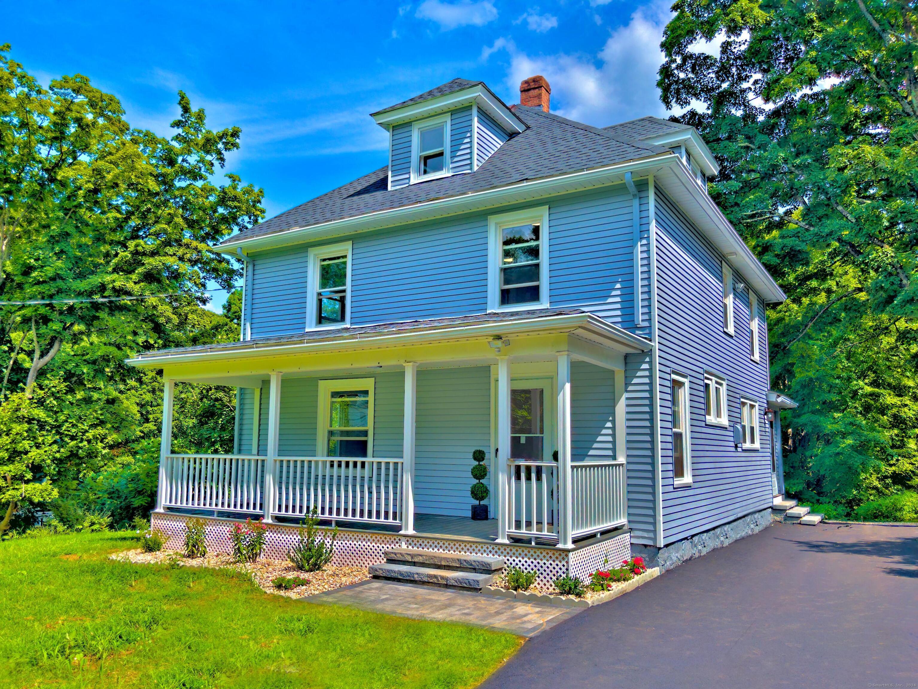 44 Mountain Road Simsbury CT