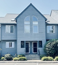 81 Wolfpit Avenue, Unit A3
